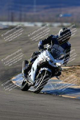 media/Jan-09-2022-SoCal Trackdays (Sun) [[2b1fec8404]]/Turns 9 and 8 (920am)/